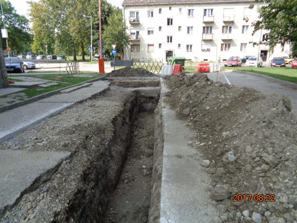 T-Ház :  